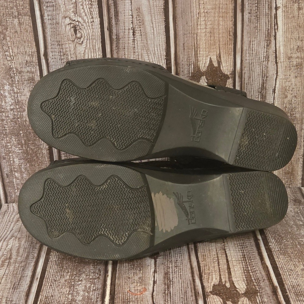 Sz 40 / 9.5-10 Dansko Sapphire Black Leather Floral Laser Cut Wedge Sandals Good - Picture 7 of 7